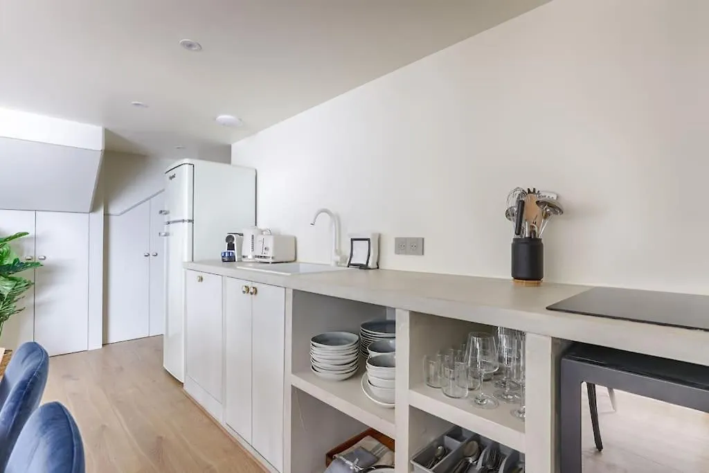 Mykeypers - Design & Luxury Duplex 2Br/6P - Bastille/Marais 4 Paris 0*,