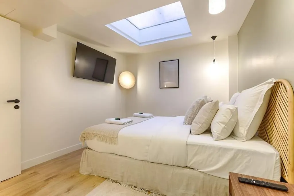 Mykeypers - Design & Luxury Duplex 2Br/6P - Bastille/Marais 4 Paris 0*,  France