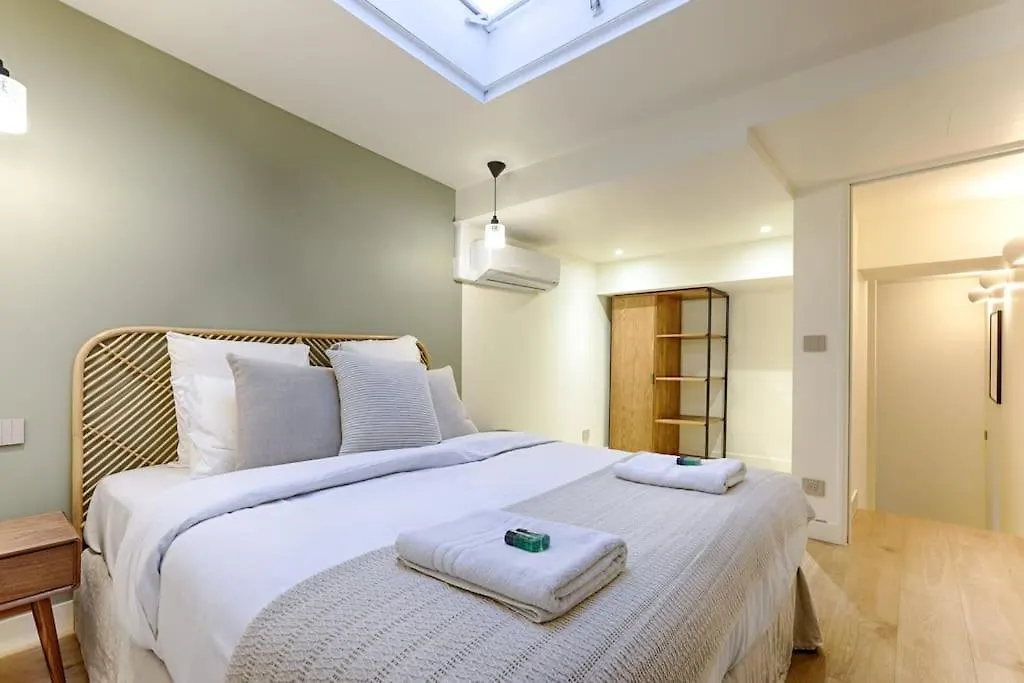 Apartment Mykeypers - Design & Luxury Duplex 2Br/6P - Bastille/Marais 4 Paris France