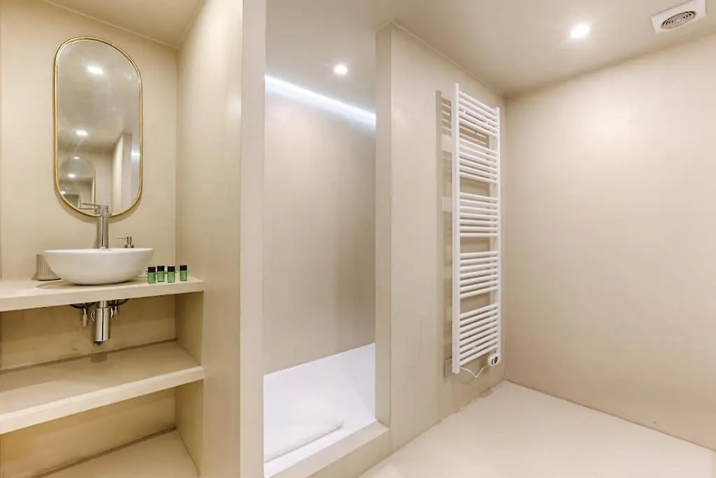 Mykeypers - Design & Luxury Duplex 2Br/6P - Bastille/Marais 4 Paris 0*,